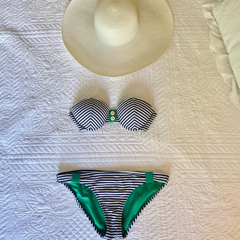 Navy and White Striped Suit 🏖⚓️💙